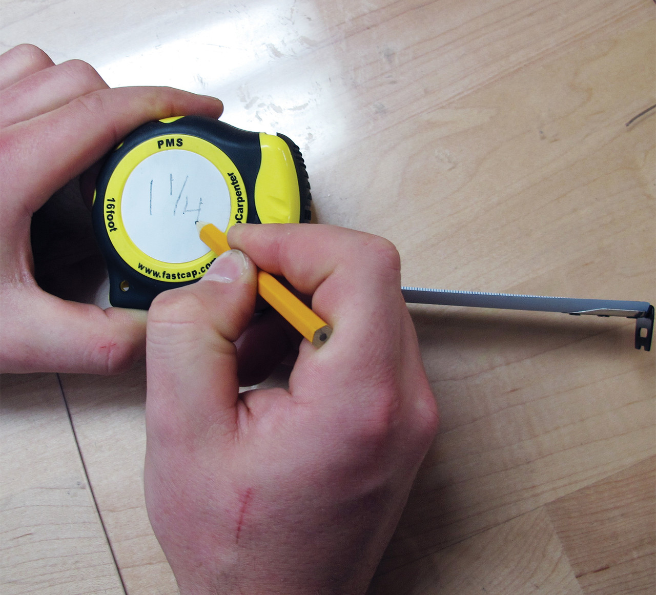 FASTCAP Metric / Standard Tape Measure